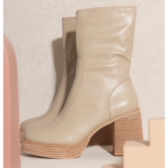 Few left ! Alexandra Platform Ankle Boots - Warm Taupe - Picture 3 of 9